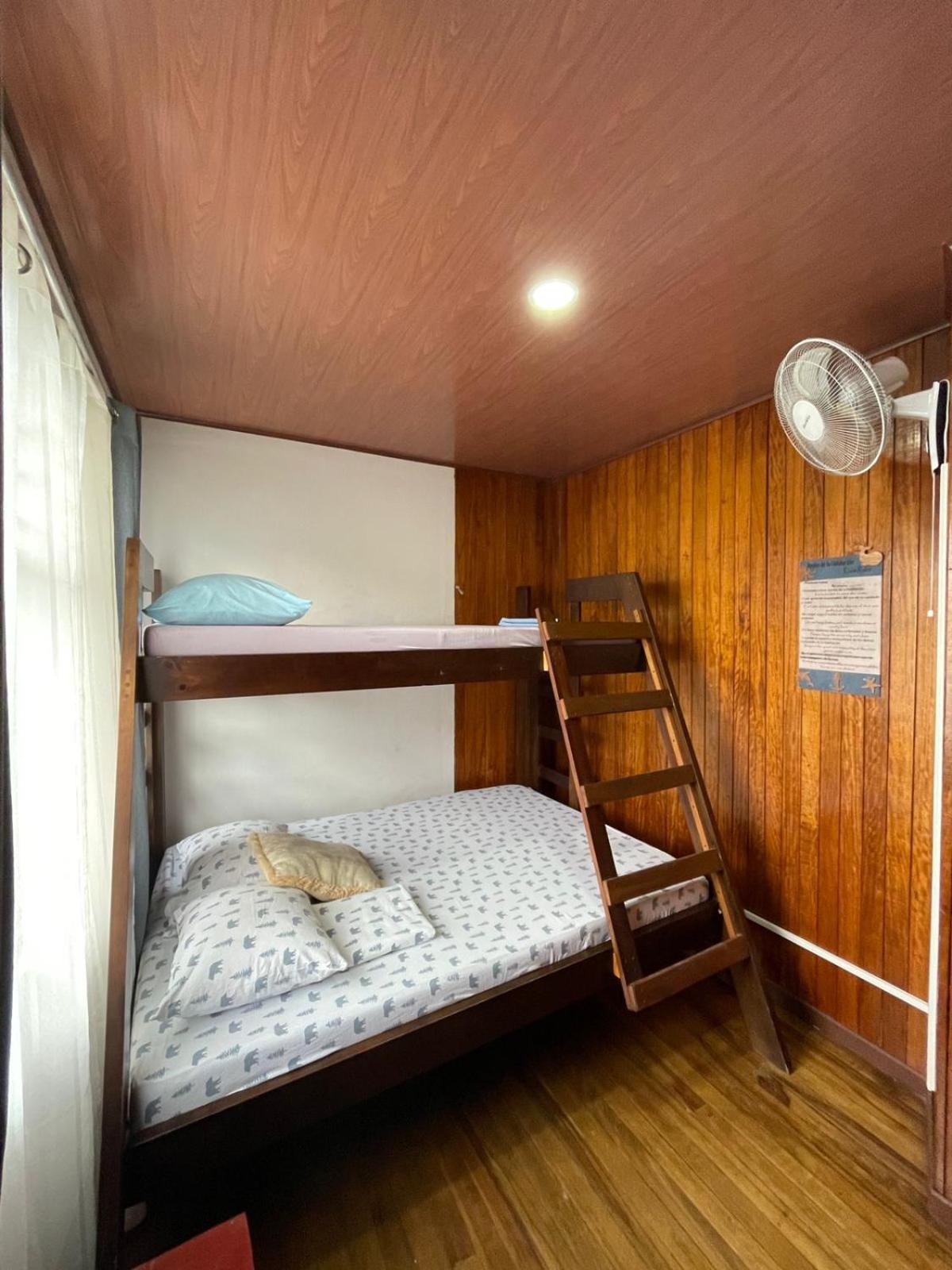 Hostel Casa Mar Liberia Exteriör bild